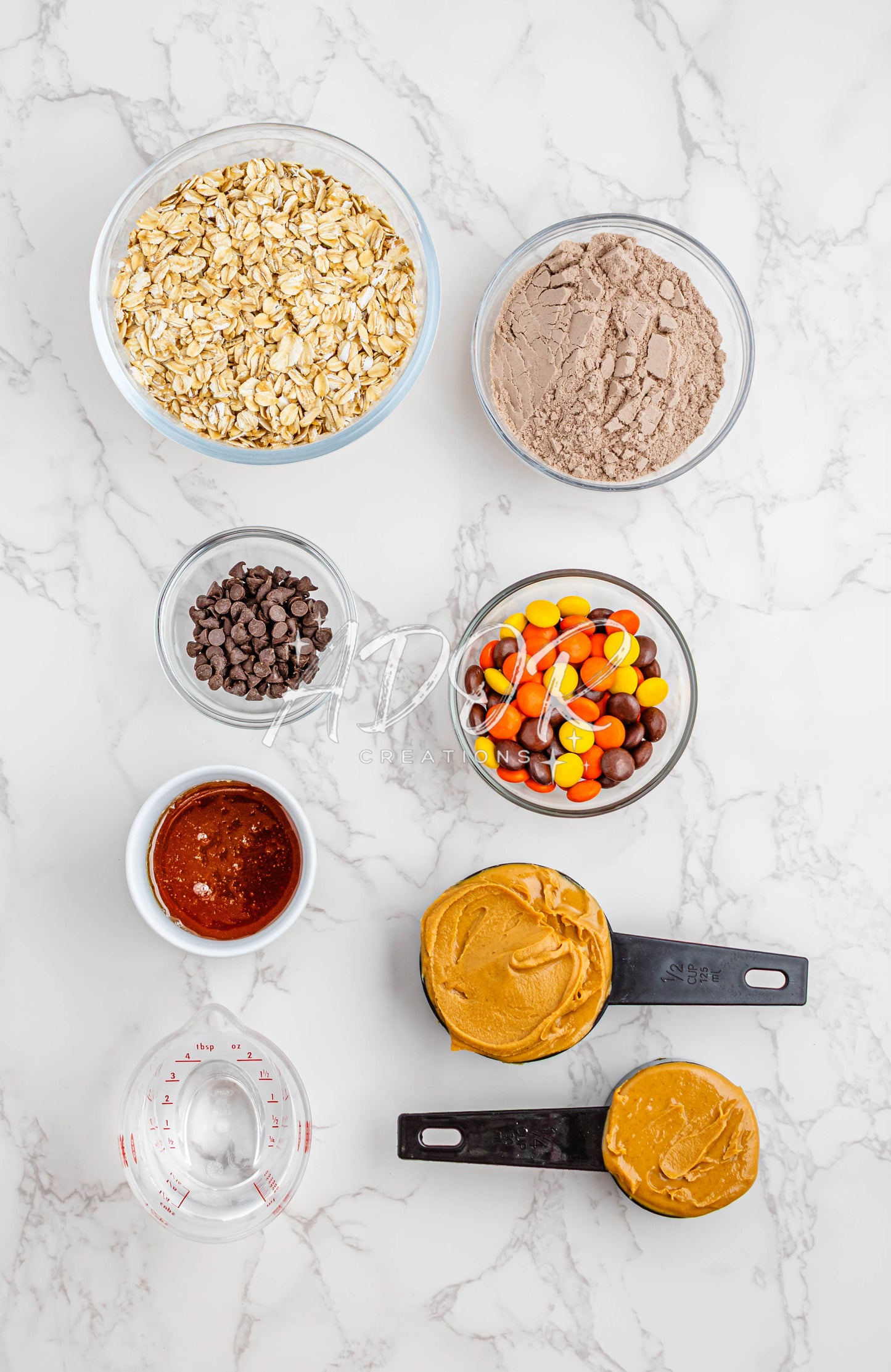 No-Bake Reese's Pieces Protein Bars - Set 4 of 6