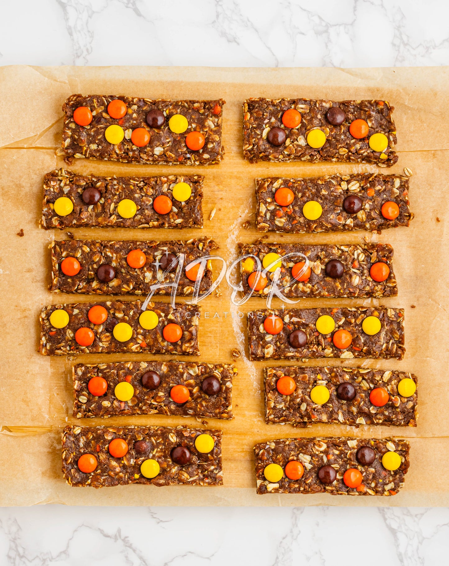 No-Bake Reese's Pieces Protein Bars - Set 4 of 6