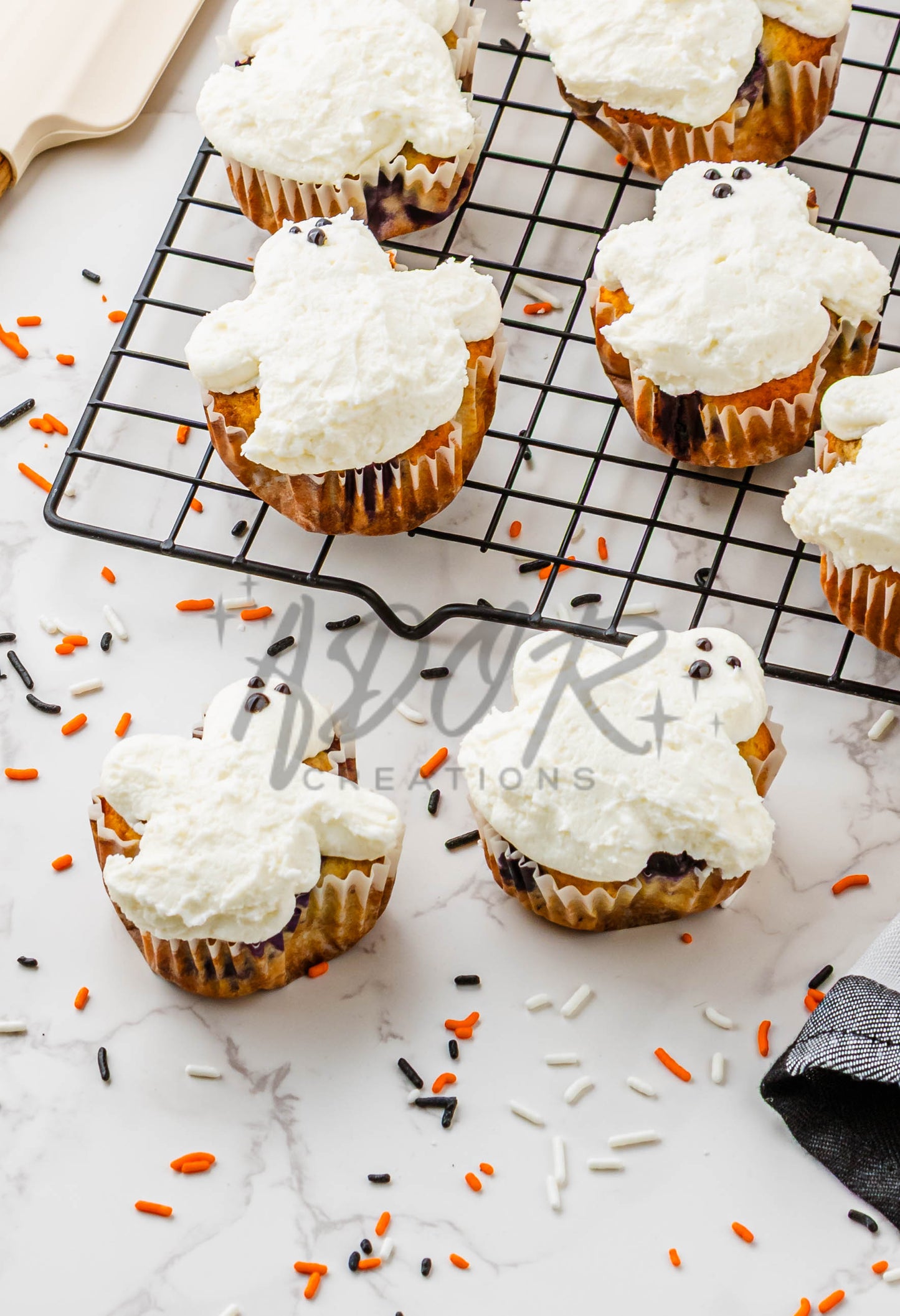 BOO-berry Ghost Muffins w/ SCREAM Cheese Frosting - Set 1 of 3