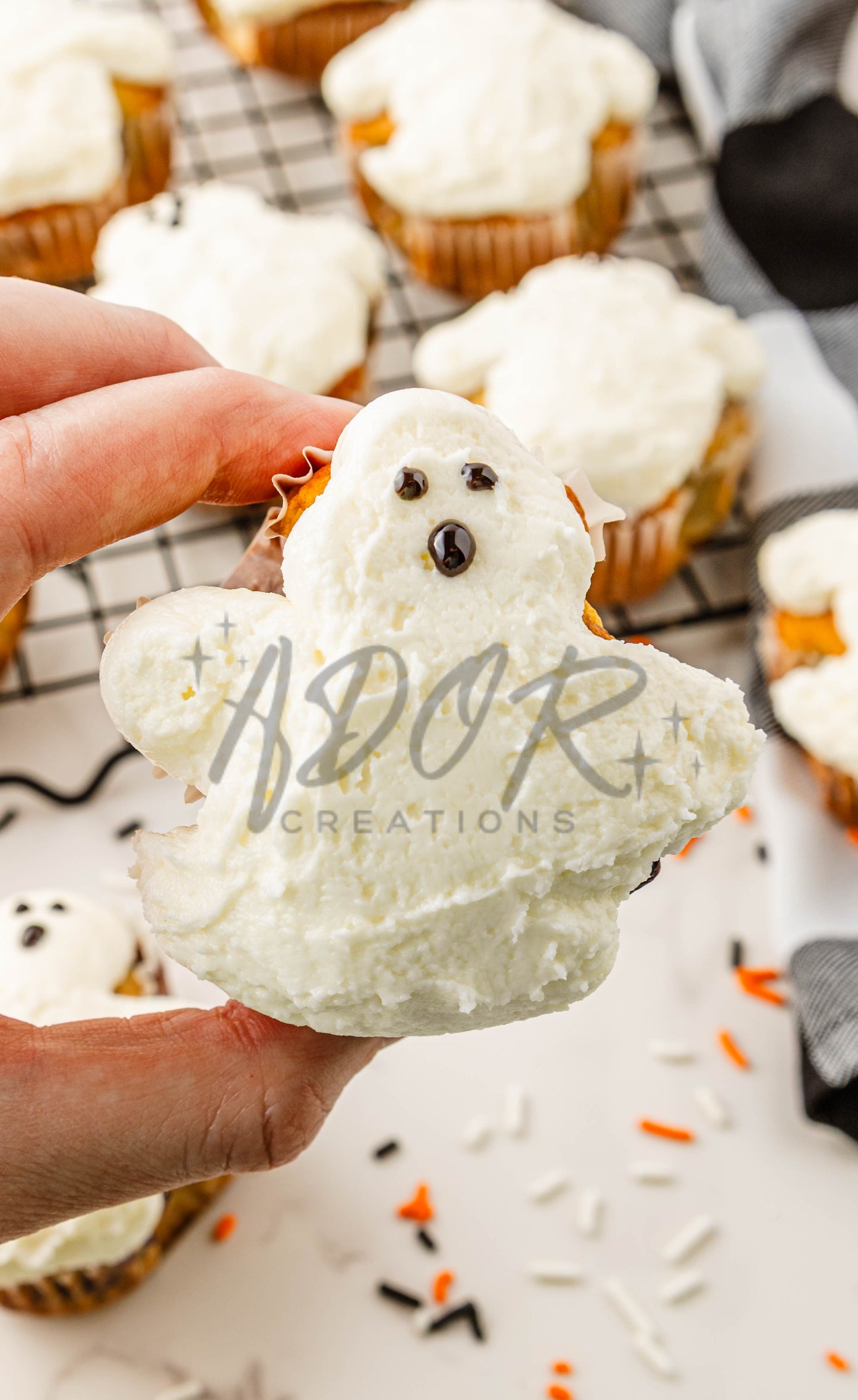 BOO-berry Ghost Muffins w/ SCREAM Cheese Frosting - Set 1 of 3
