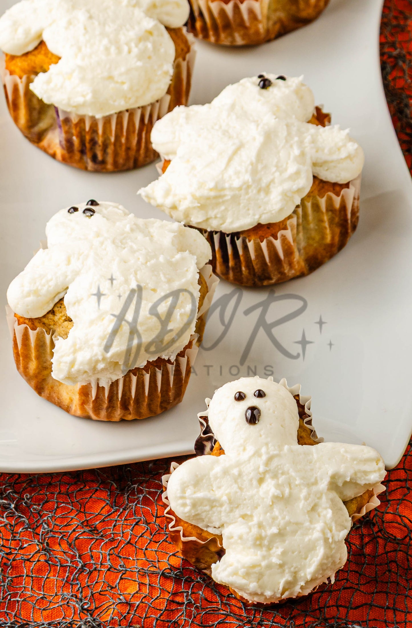BOO-berry Ghost Muffins w/ SCREAM Cheese Frosting - Set 2 of 3