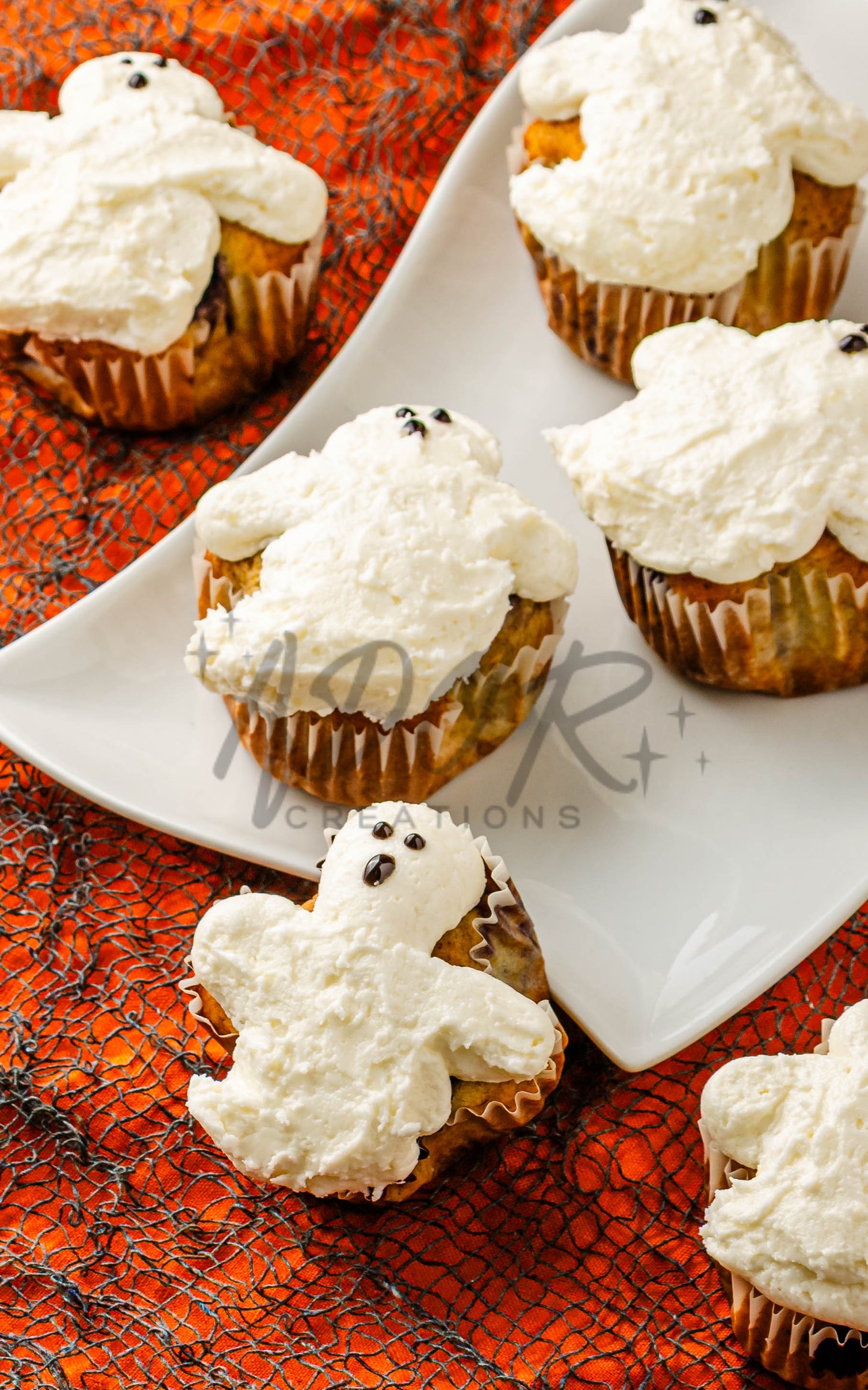BOO-berry Ghost Muffins w/ SCREAM Cheese Frosting - Set 2 of 3
