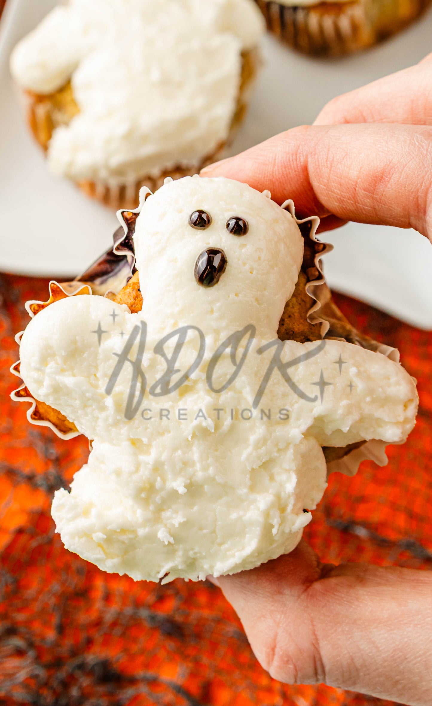 BOO-berry Ghost Muffins w/ SCREAM Cheese Frosting - Set 2 of 3