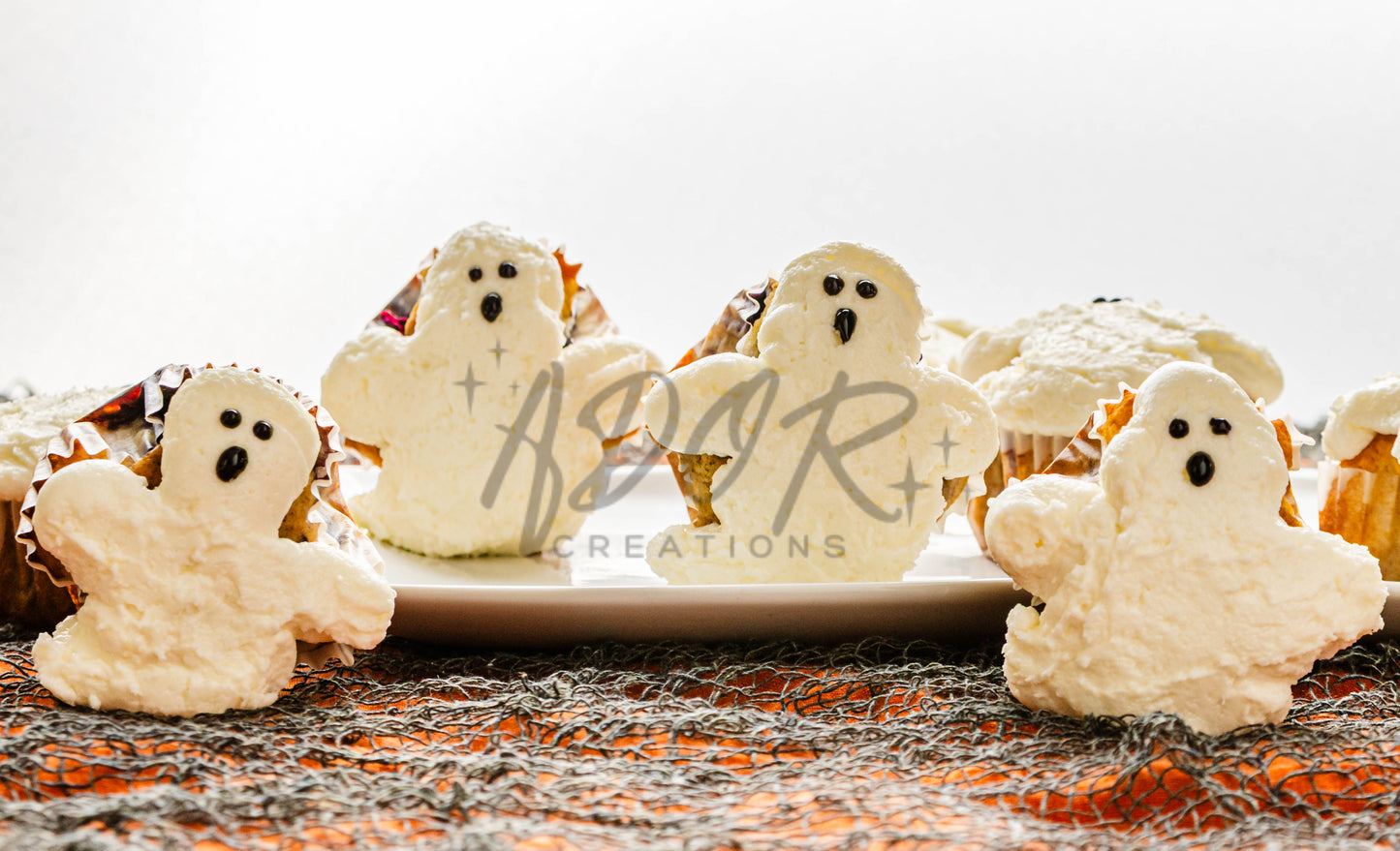 BOO-berry Ghost Muffins w/ SCREAM Cheese Frosting - Set 2 of 3