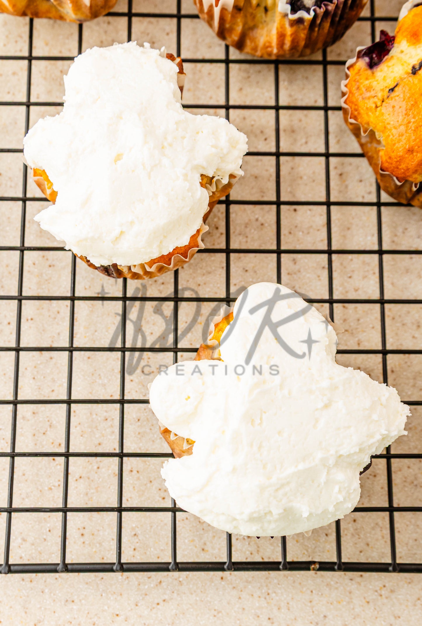 BOO-berry Ghost Muffins w/ SCREAM Cheese Frosting - Set 1 of 3