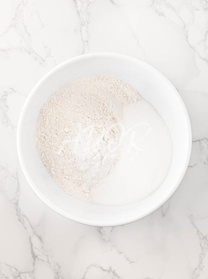 Gooey Banana Cinnamon Roll Cake - EXCLUSIVE