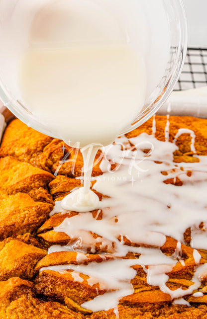 Gooey Banana Cinnamon Roll Cake - EXCLUSIVE