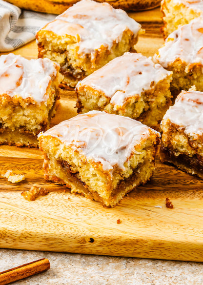 Gooey Banana Cinnamon Roll Cake - EXCLUSIVE