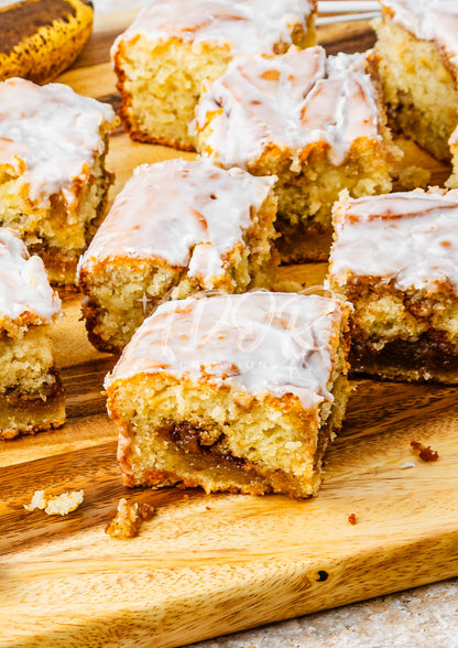 Gooey Banana Cinnamon Roll Cake - EXCLUSIVE