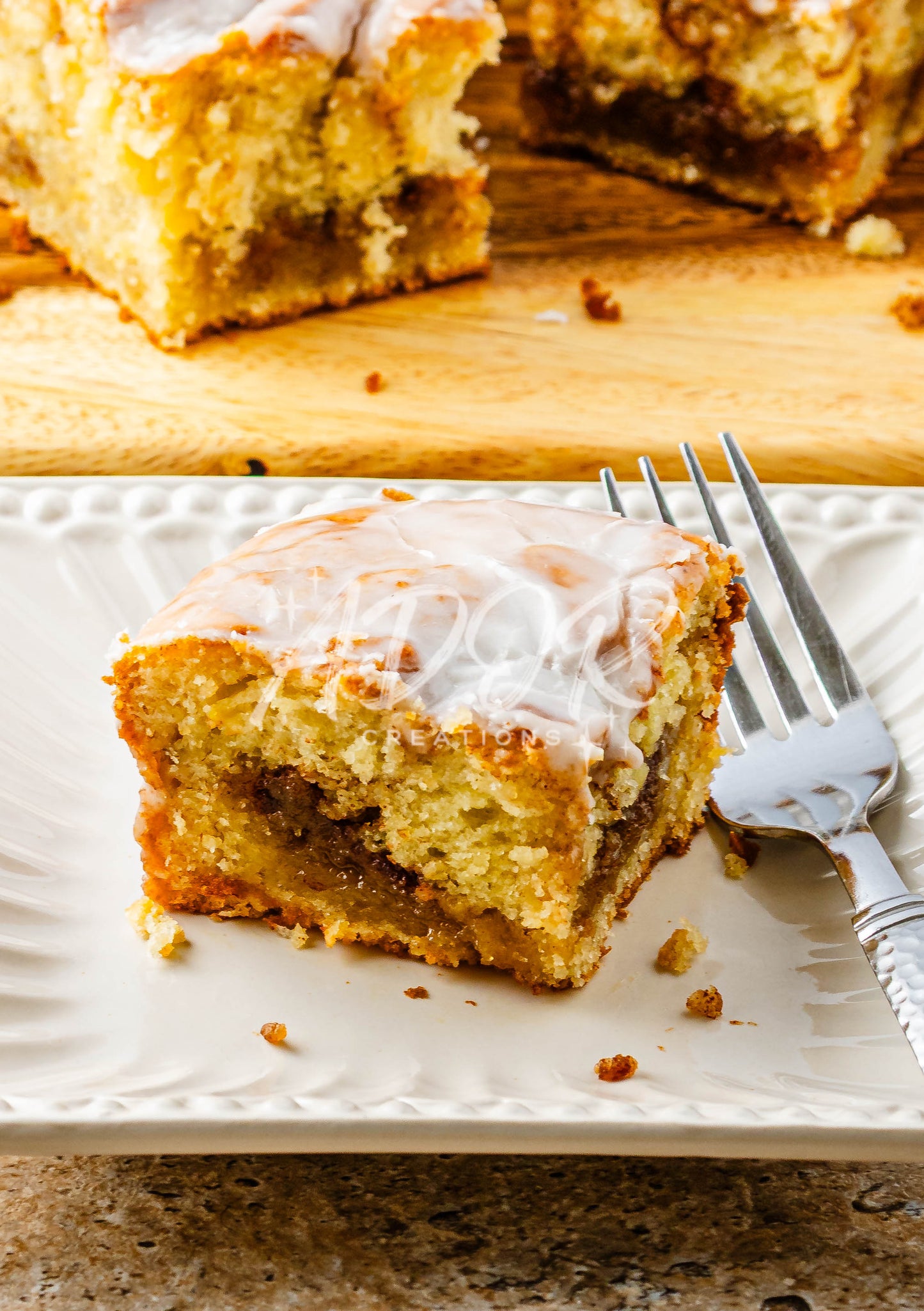 Gooey Banana Cinnamon Roll Cake - EXCLUSIVE