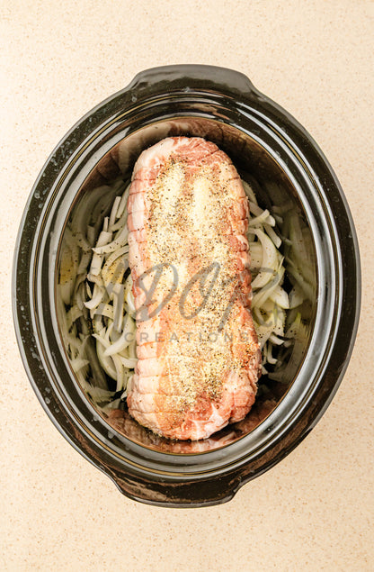 Easy Crockpot Green Chile Shredded Pork - EXCLUSIVE