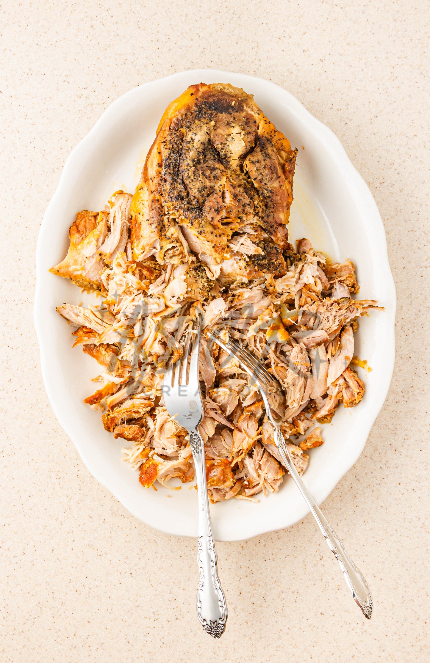 Easy Crockpot Green Chile Shredded Pork - EXCLUSIVE