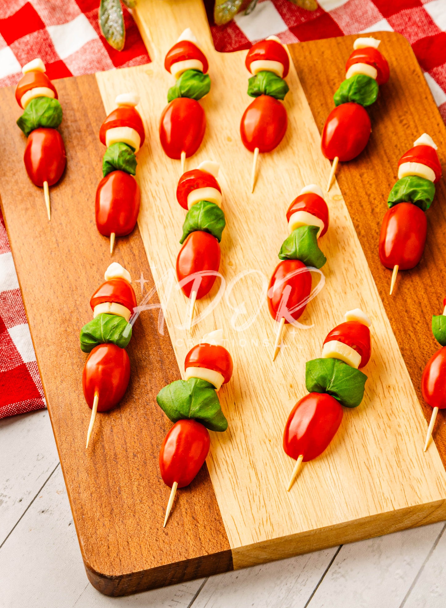 Grinch Caprese Skewers - Set 1 of 6