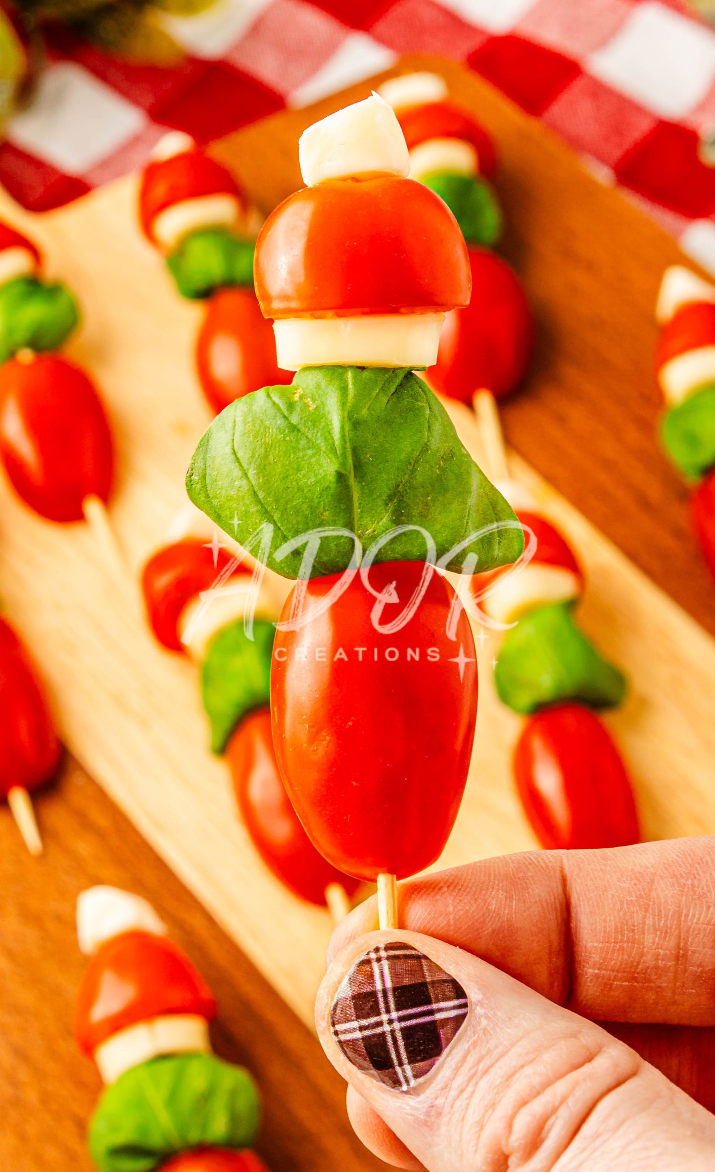 Grinch Caprese Skewers - Set 1 of 6