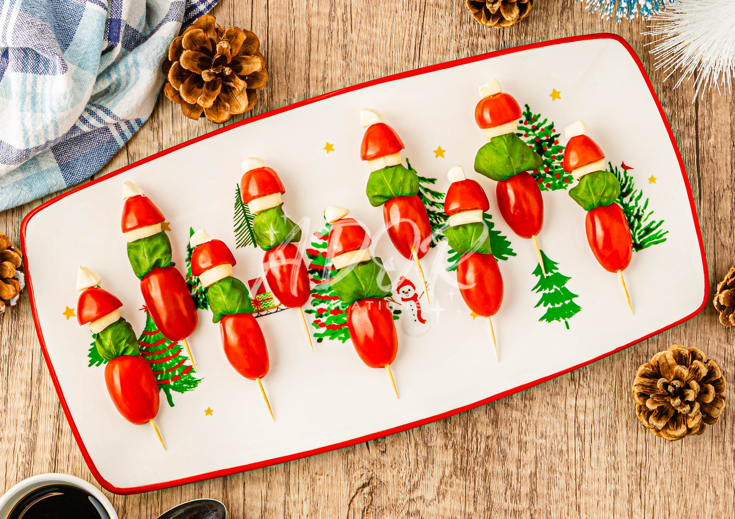 Grinch Caprese Skewers - Set 6 of 6